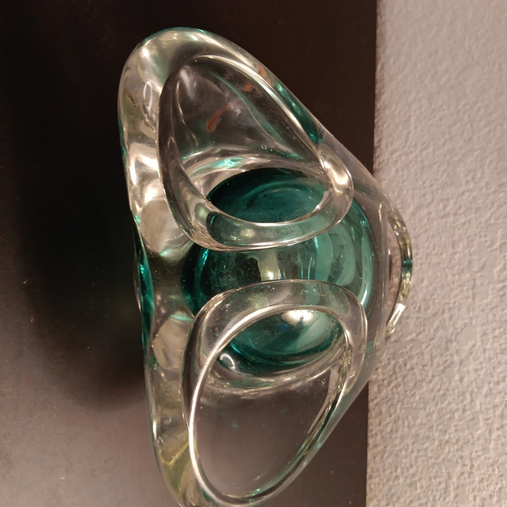 GORGEOUS Signed Adam Jablonski Polish Art Glass Multicolor 7" Sculptural Bowl.